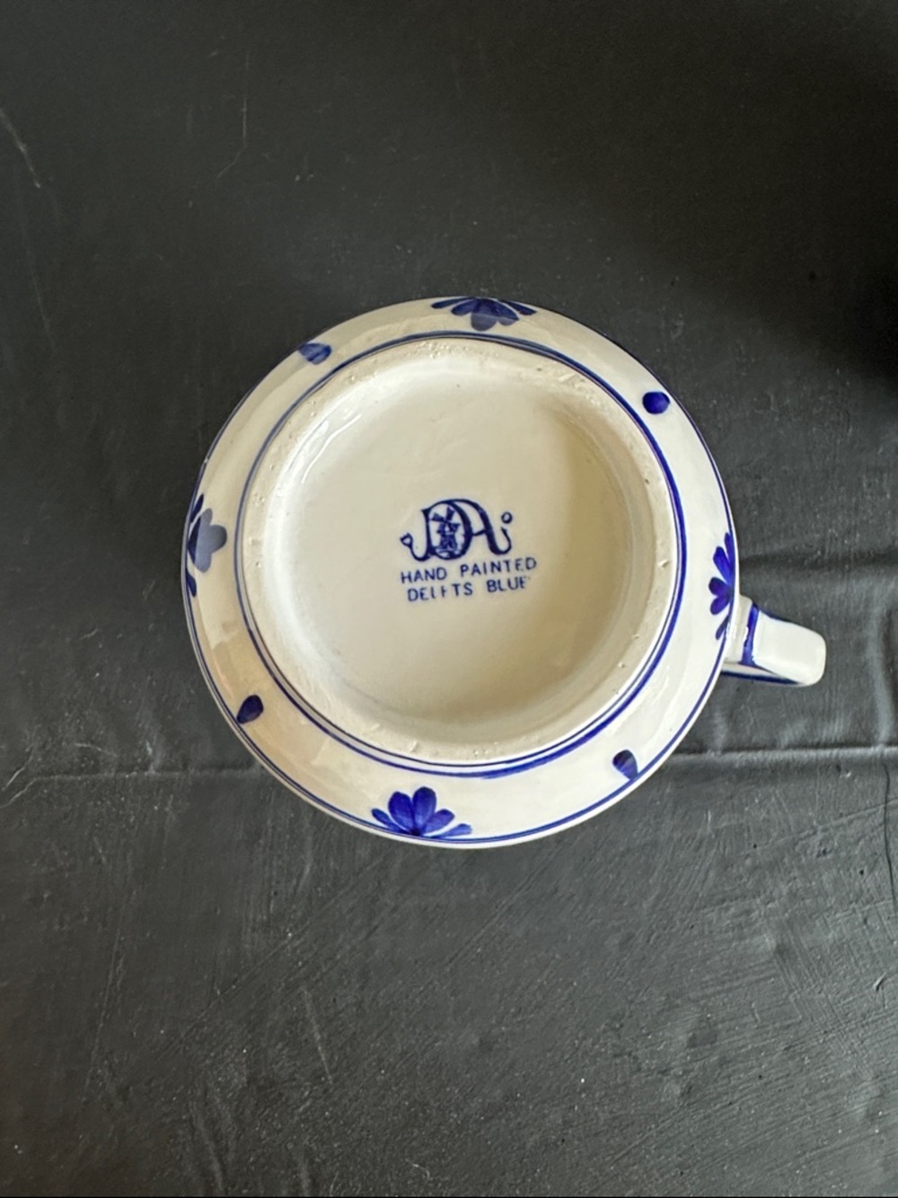 Delft Mugs - Set of 2 - Picture 2 of 4
